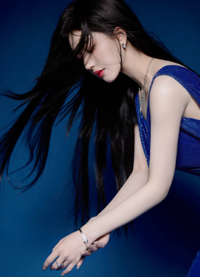 一片以a一a式的词瓦力棋牌游戏一片(图1)